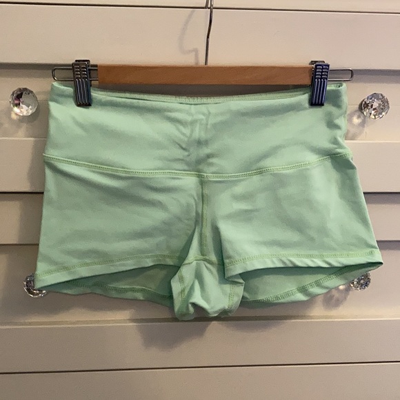 Lululemon booty shorts! - Picture 2 of 13